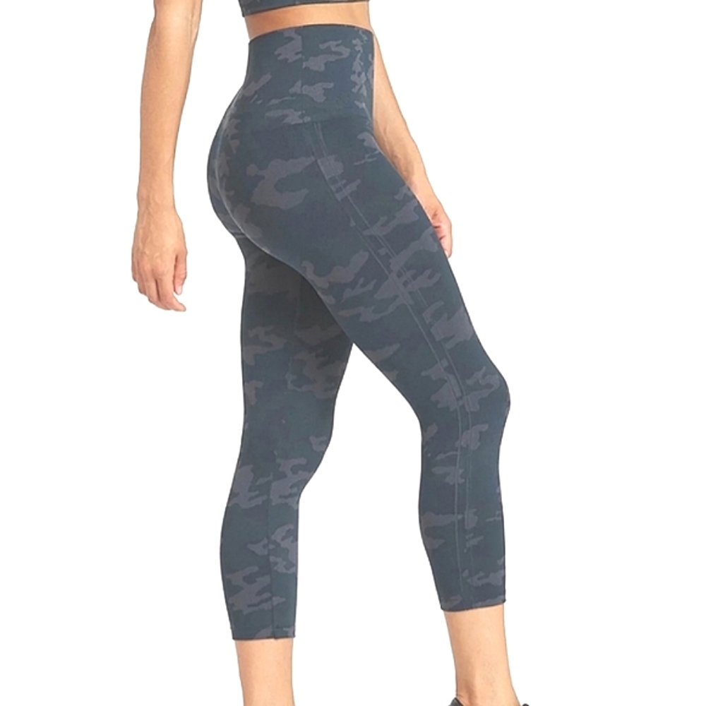 Spanx Look At Me Now Seamless Camouflage Crop High Rise Leggings Camo Shaping M - Picture 2 of 14